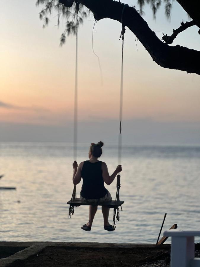 Formosa Beach Club & Bungalow Gili Air Exterior photo
